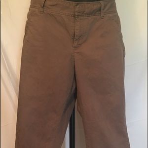 Old Navy sz 16 women’s Khaki Chino pants
